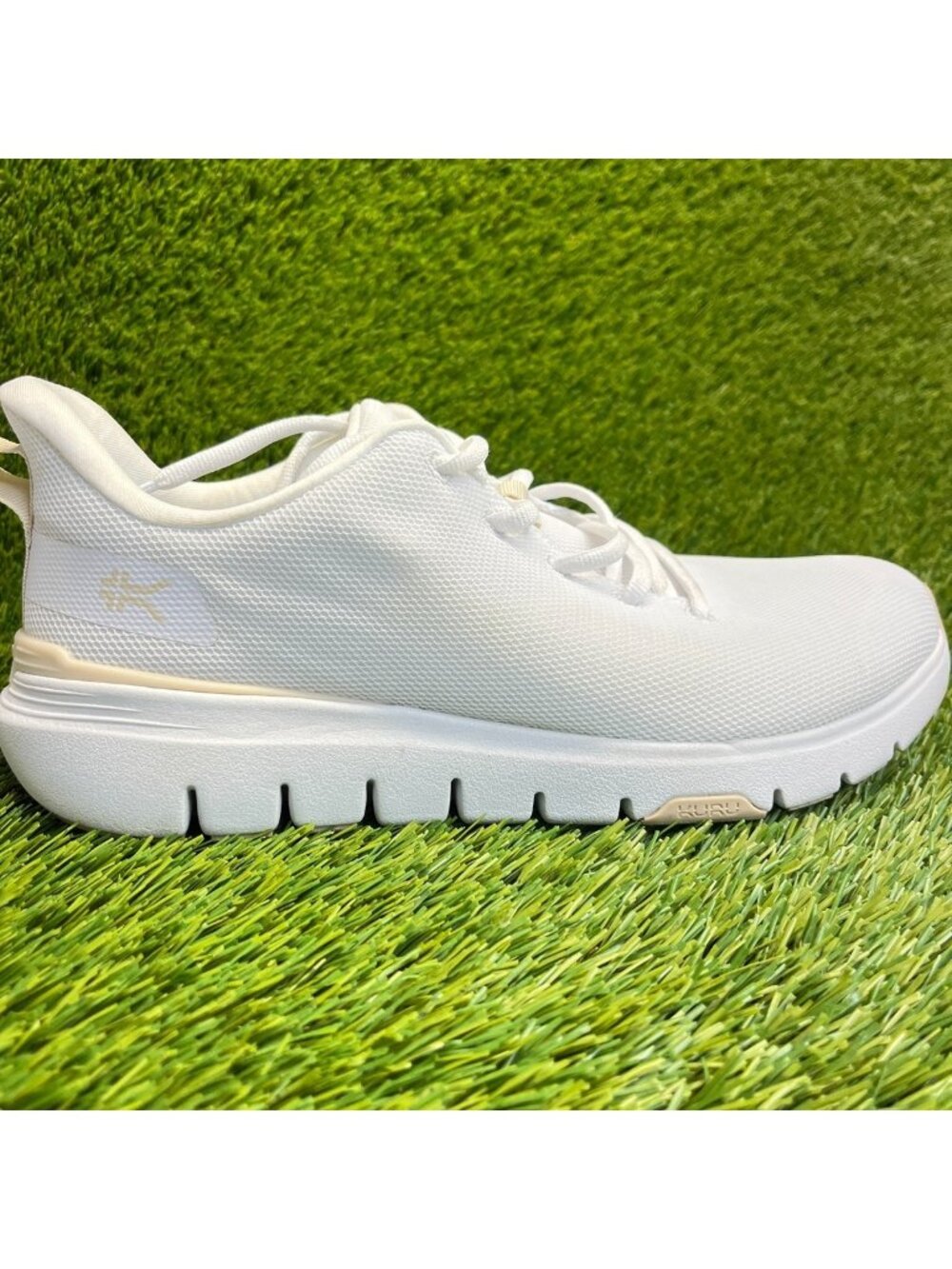 Kuru Flex Via Womens Size 10.5 White Beige Athletic Running Shoes Sneakers